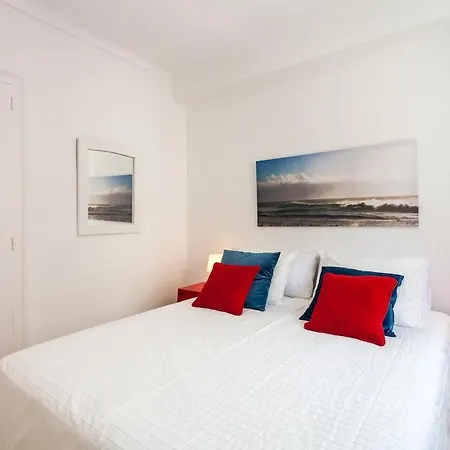 Apartment B4 Supernew Seafront Location